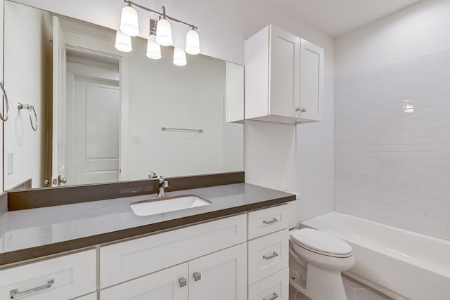 2718 Oakwood Crest Ln, Houston, TX 77018 - full bath with shower / bathtub combination, vanity, and toilet