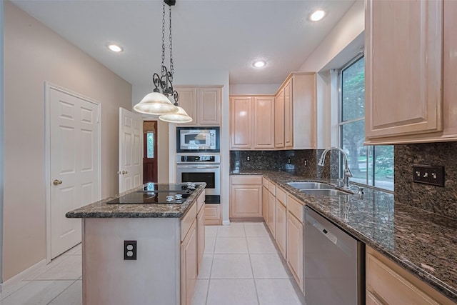 4530 Lakeside Meadow Dr, Missouri City, TX 77459 - kitchen featuring appliances with stainless steel finishes, a sink, light brown cabinets, light tile patterned flooring, and recessed lighting