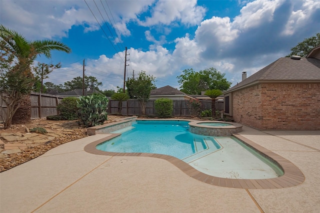 4530 Lakeside Meadow Dr, Missouri City, TX 77459 - view of pool with a fenced backyard, a patio, and a pool with connected hot tub