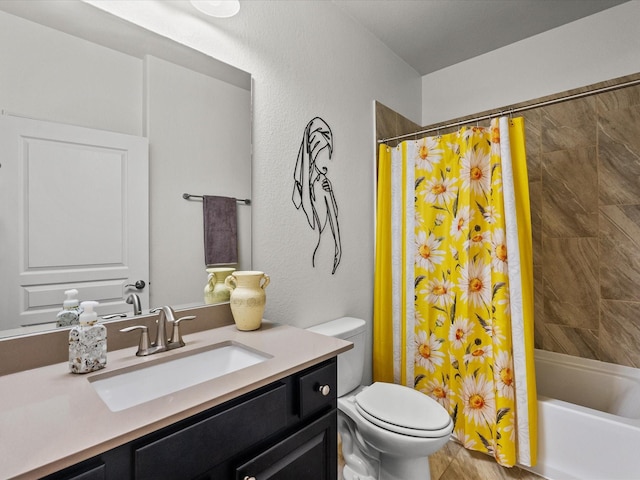 651 Tenuta Ln, League City, TX 77573 - bathroom with toilet, shower / bath combo, and vanity