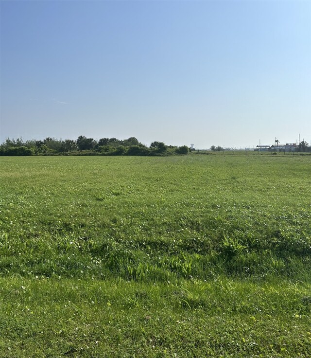 18051 Shaman Dr, Galveston, TX 77554 - photo 2
