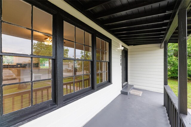 208 W Jefferson St, Trinity, TX 75862 - view of patio with covered porch