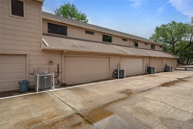 13742 Hollowgreen Dr Unit 604, Houston, TX 77082 - garage featuring cooling unit