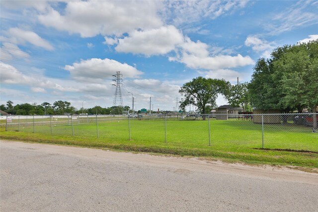0 W Hardy St, Houston, TX 77076