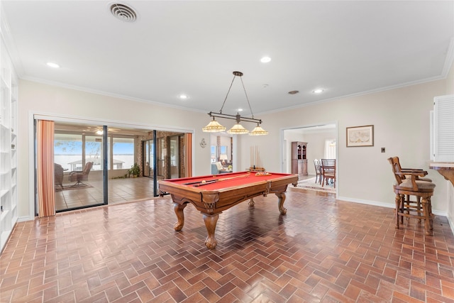 466 Buffalo Ct, Livingston, TX 77351 - playroom featuring recessed lighting, visible vents, baseboards, and billiards