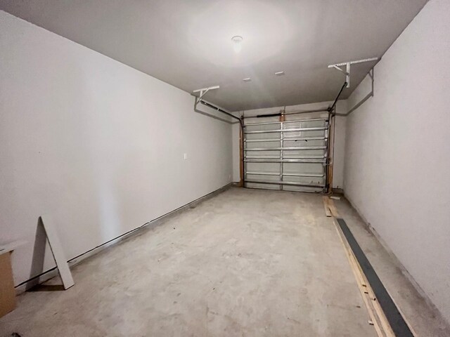 306 N Orange St, Sweeny, TX 77480 - view of garage