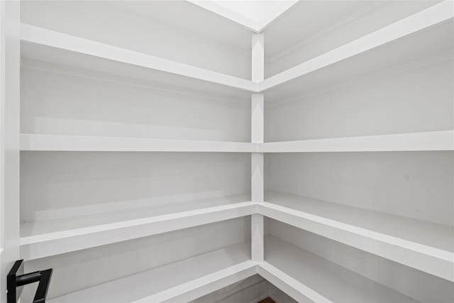 6412 Foster St, Houston, TX 77021 - view of storage area