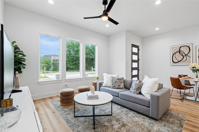 6412 Foster St, Houston, TX 77021 - living area with recessed lighting, a ceiling fan, light wood-style flooring, and baseboards