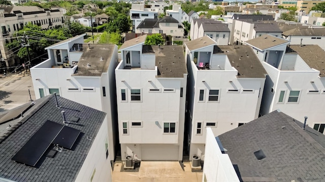 drone / aerial view with a residential view