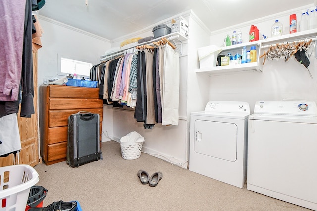 washroom featuring carpet flooring, independent washer and dryer, laundry area, and ornamental molding