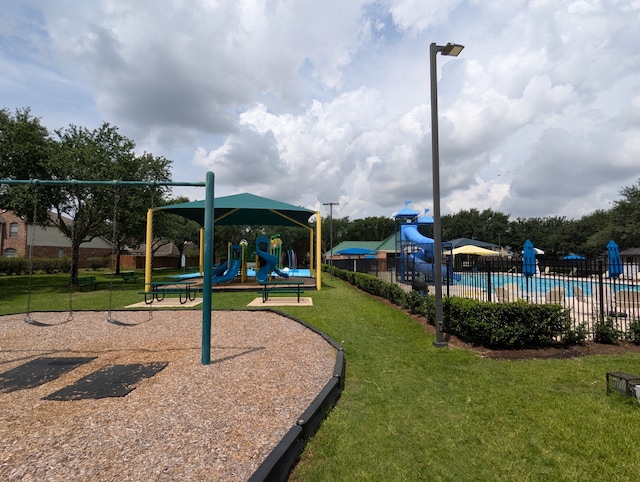 21510 Tallow Grove Ln, Katy, TX 77450 - communal playground featuring a community pool