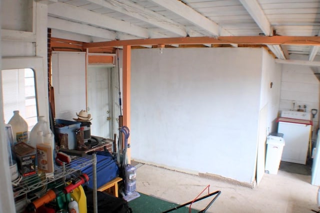4334 Bell St, Houston, TX 77023 - view of below grade area