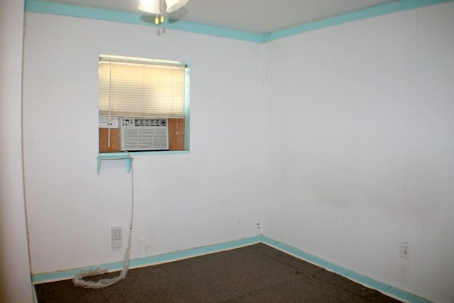 4334 Bell St, Houston, TX 77023 - spare room with a ceiling fan and baseboards
