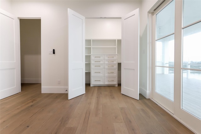 426 81st St, Galveston, TX 77554 - view of closet