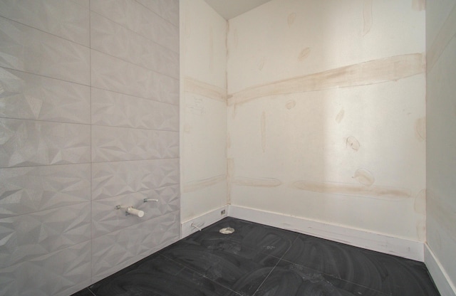 6510 Sivley St, Houston, TX 77055 - view of empty room