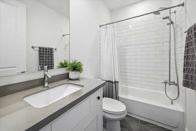 full bathroom featuring toilet, vanity, and shower / tub combo with curtain