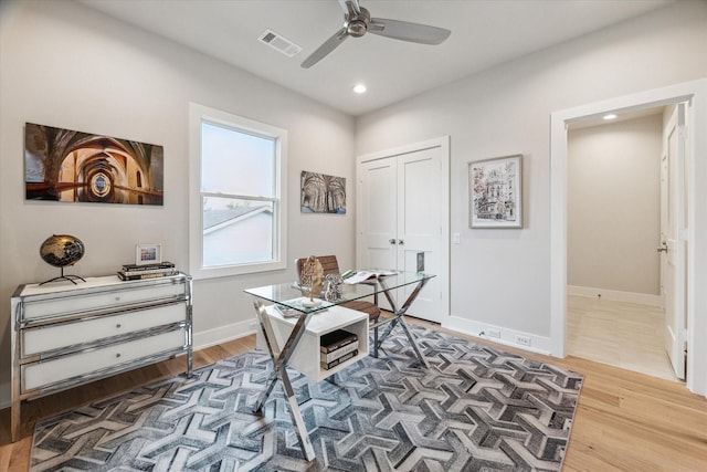 710 E 21st St, Houston, TX 77008 - office featuring ceiling fan, visible vents, baseboards, recessed lighting, and wood finished floors