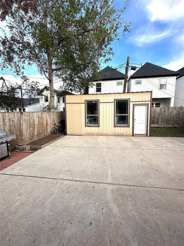 exterior space featuring fence