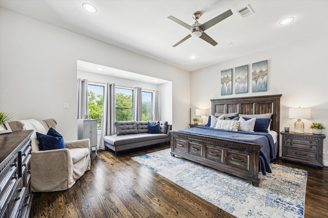 bedroom with visible vents, recessed lighting, ceiling fan, and dark wood-type flooring