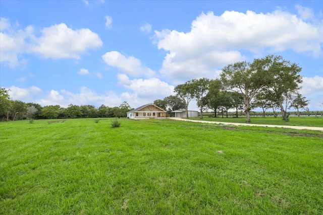 1935 Willow Rd, Wallis, TX 77485 - view of yard featuring a rural view