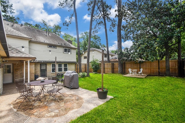 14619 Rosehill Dr, Houston, TX 77070 - view of yard with a patio