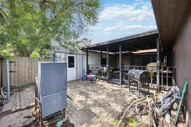 255 Shekel Ln, Houston, TX 77015 - view of patio featuring area for grilling and fence