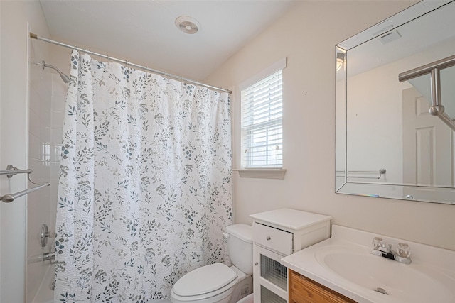 full bathroom with visible vents, shower / tub combo with curtain, toilet, and vanity