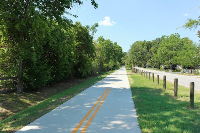 1023 Waverly St, Houston, TX 77008 - view of street