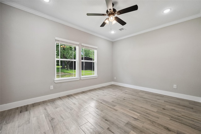empty room with wood finished floors, visible vents, ceiling fan, and recessed lighting