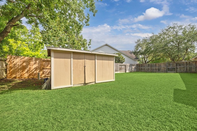 1603 Evening Bend Ct, Sugar Land, TX 77479 - view of yard