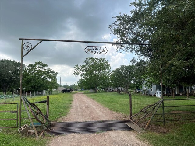 2525 N Bar, Rosenberg, TX 77471 - photo 25
