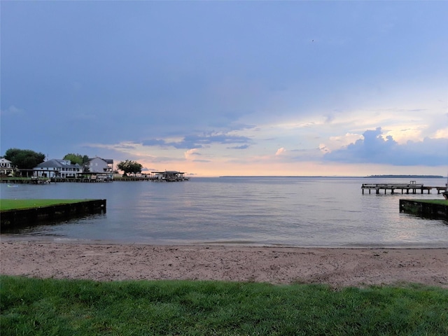 401 Paradise Dr, Coldspring, TX 77331 - water view