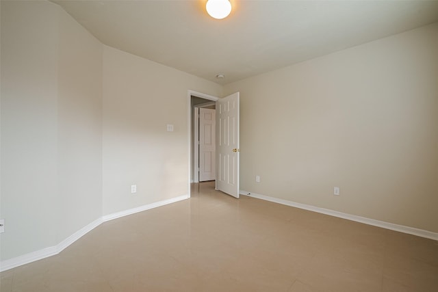 11911 Timpnogos Dr, Tomball, TX 77377 - empty room with baseboards