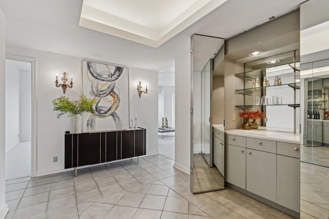 101 Westcott St Unit 1402, Houston, TX 77007 - bar area featuring light tile patterned floors