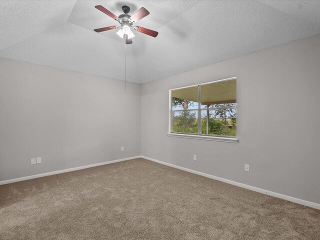 307 Binnacle Way, Crosby, TX 77532 - spare room with ceiling fan, baseboards, and carpet