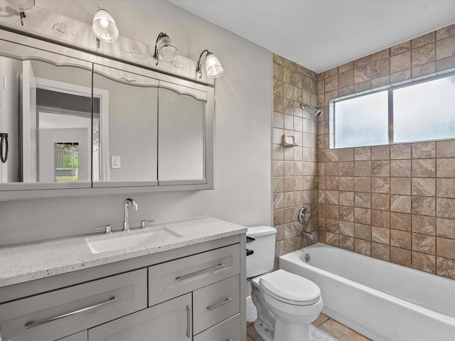 307 Binnacle Way, Crosby, TX 77532 - full bathroom featuring shower / washtub combination, vanity, toilet, and a wealth of natural light