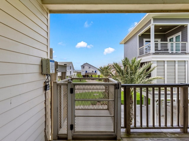 4138 Defender Ln, Galveston, TX 77554 - view of gate
