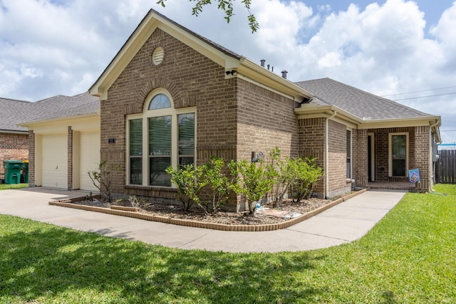 513 Reddingwood Ln, La Marque, TX 77568 - photo 1