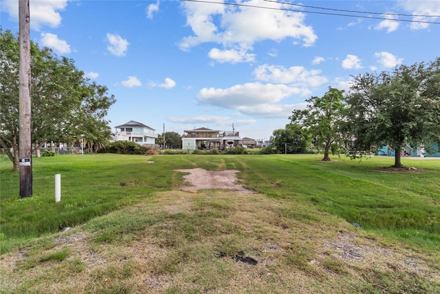 1114 Helen Dowdy Prt, Bolivar, TX 77650 - view of green lawn