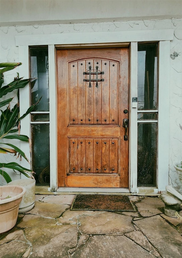 1435 Tiki Dr, Tiki Island, TX 77554 - view of doorway to property