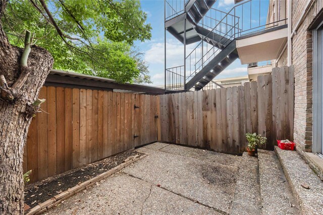 372 N Post Oak Ln, Houston, TX 77024 - photo 21