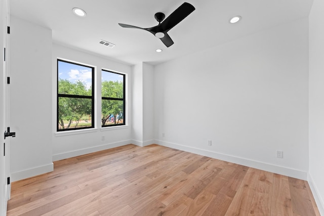 spare room with visible vents, a ceiling fan, light wood-style flooring, and recessed lighting