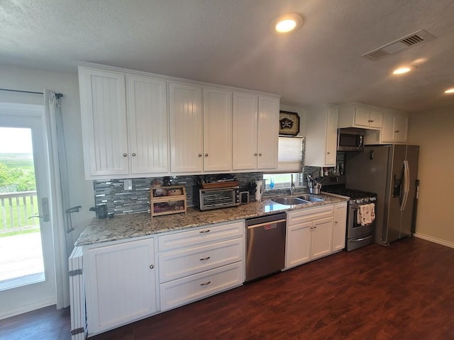 3527 9 Mile Rd, Galveston, TX 77554 - photo 8