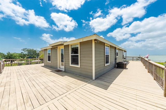 1102 15th St, San Leon, TX 77539 - deck with a water view
