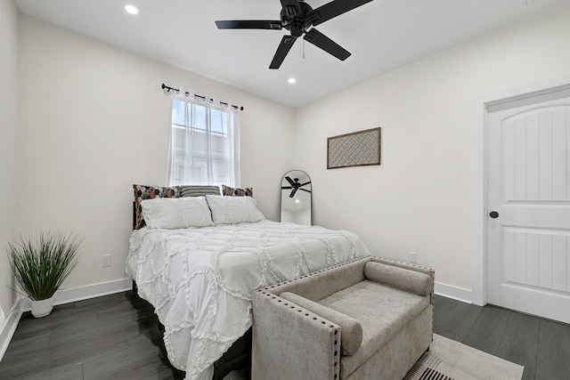 bedroom with baseboards, a ceiling fan, recessed lighting, and dark wood-type flooring