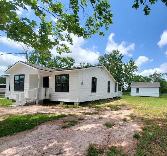 view of manufactured / mobile home