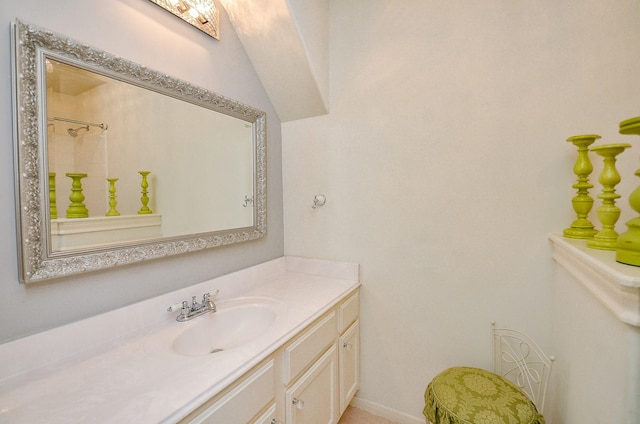 1615 Lakeside Enclave Dr, Houston, TX 77077 - bathroom with vanity and baseboards