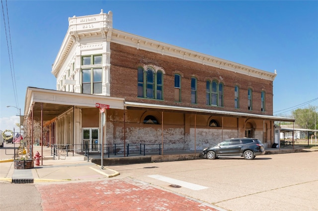 view of building exterior