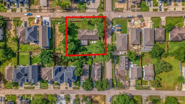 803 E 38th St, Houston, TX 77022 - aerial view of residential area featuring property parcel outlined