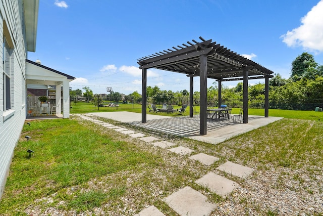 3631 Belmont Shore Ln, Missouri City, TX 77459 - view of yard with a pergola and a patio area